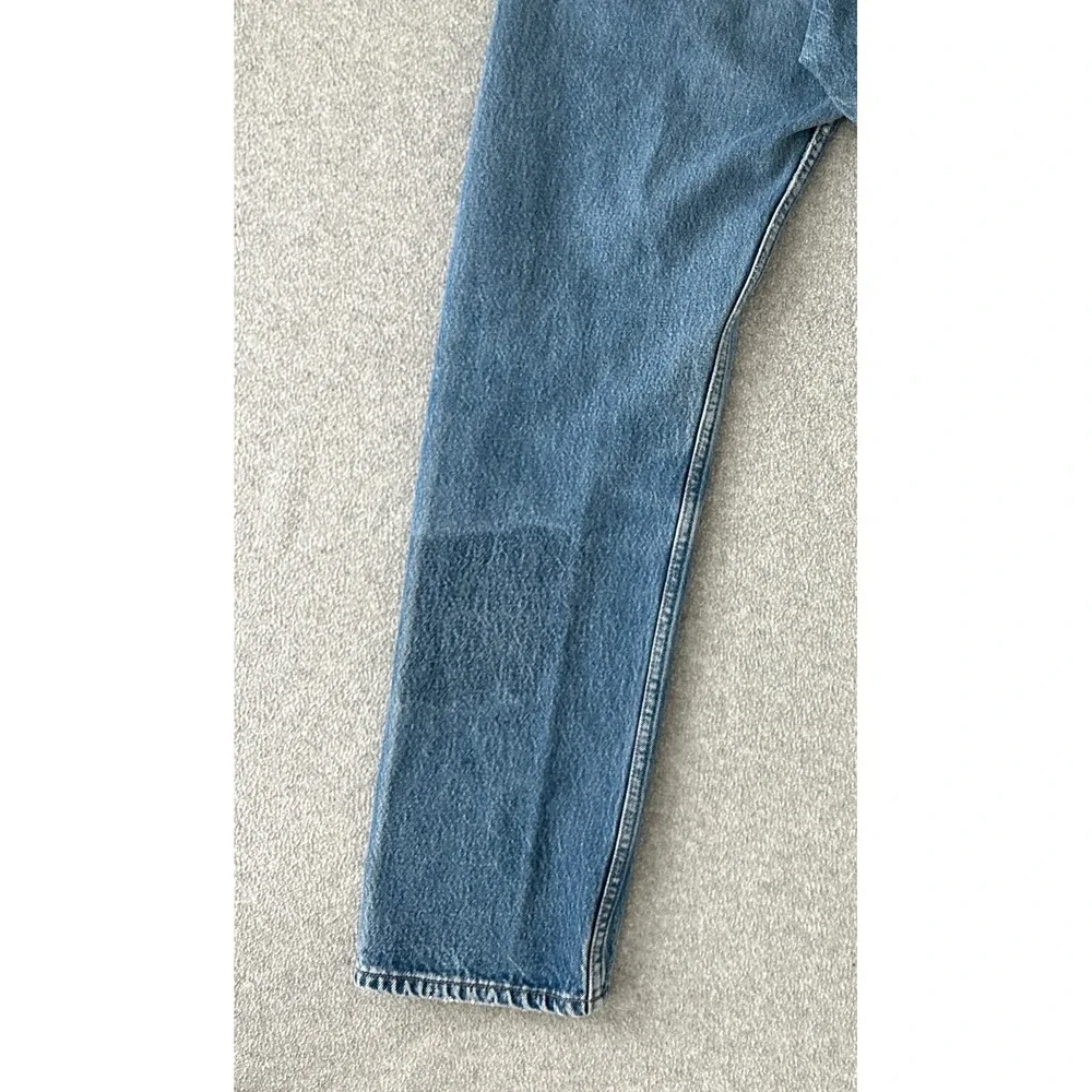 Levis measurements waist