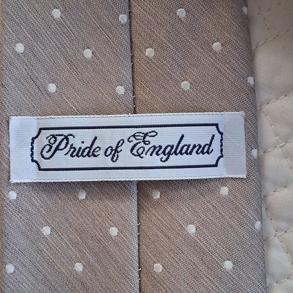 Pride of England super sharp