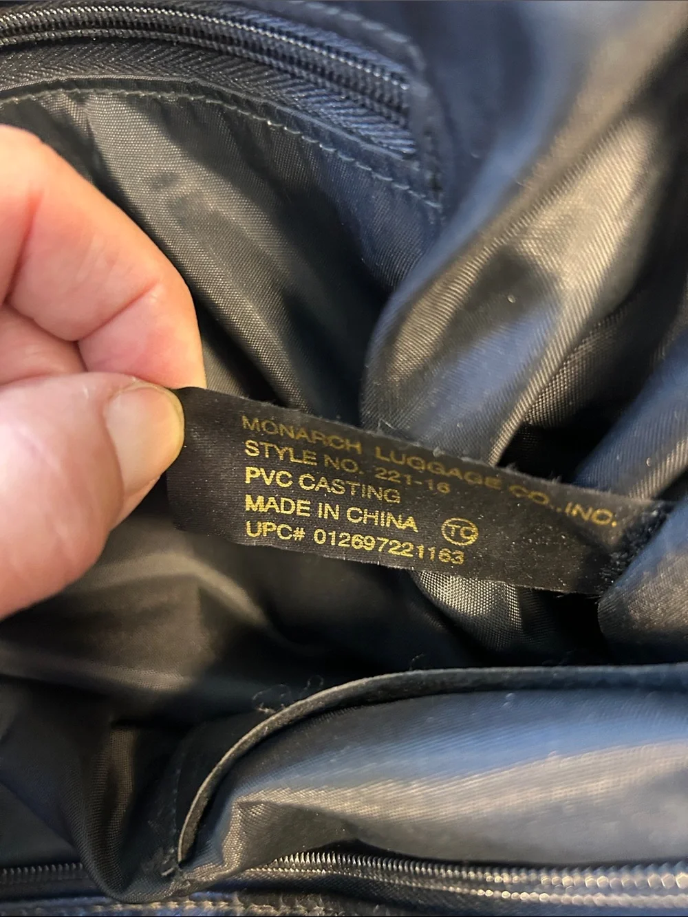 Monarch Luggage Co design classic material