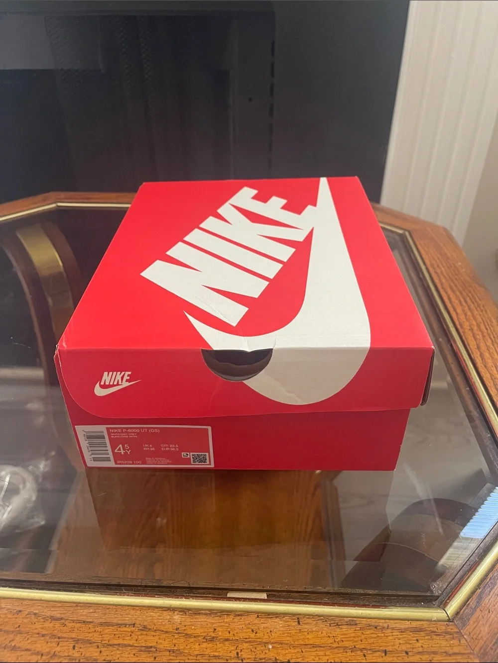 Nike metallic silver