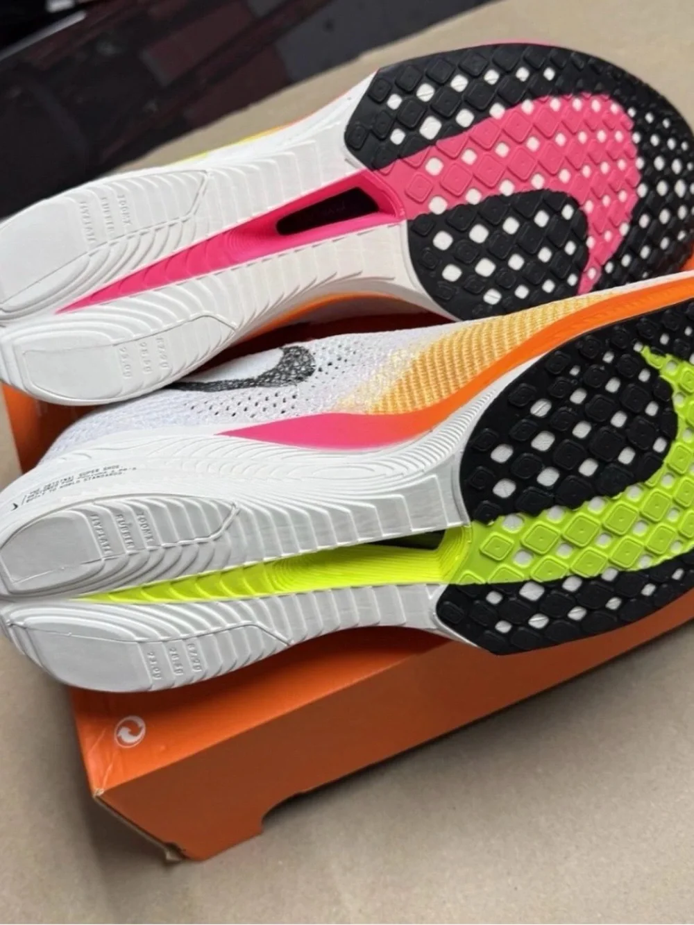 Nike shoes zoomx color