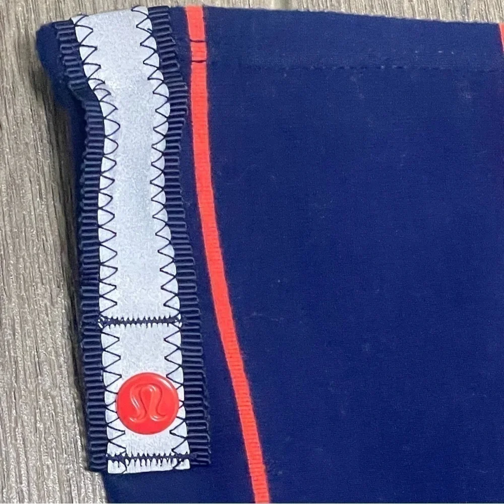 Lululemon Vinyasa scarf SHBG Sailor Stripe Hero Blue Alarming