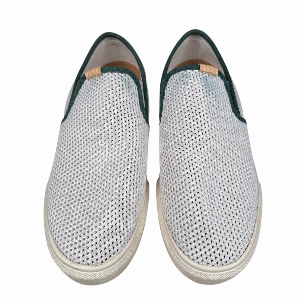 Clae there are