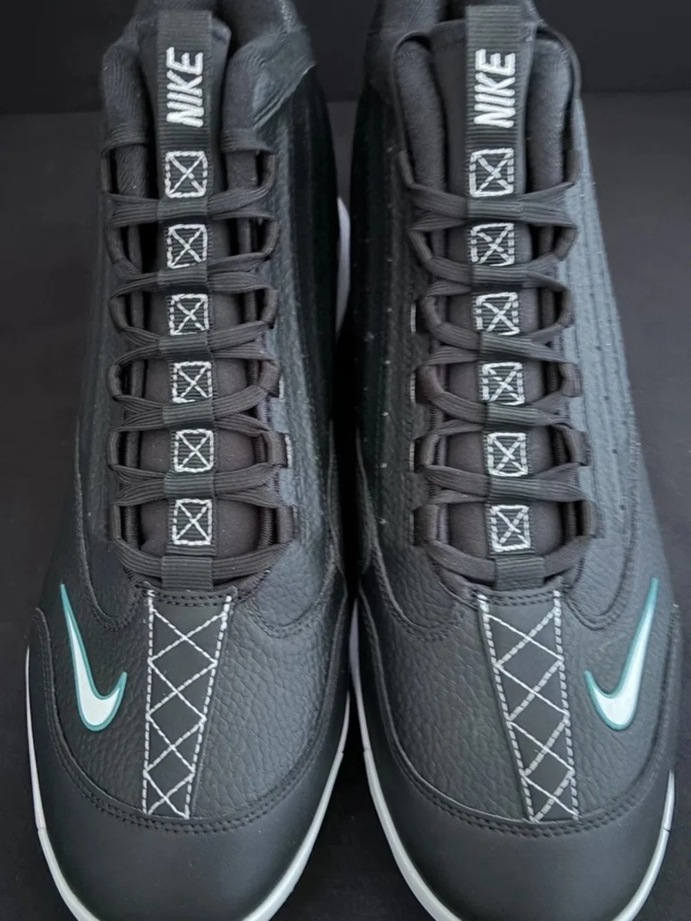 Nike Men's Black Sneakers with Teal Swoosh