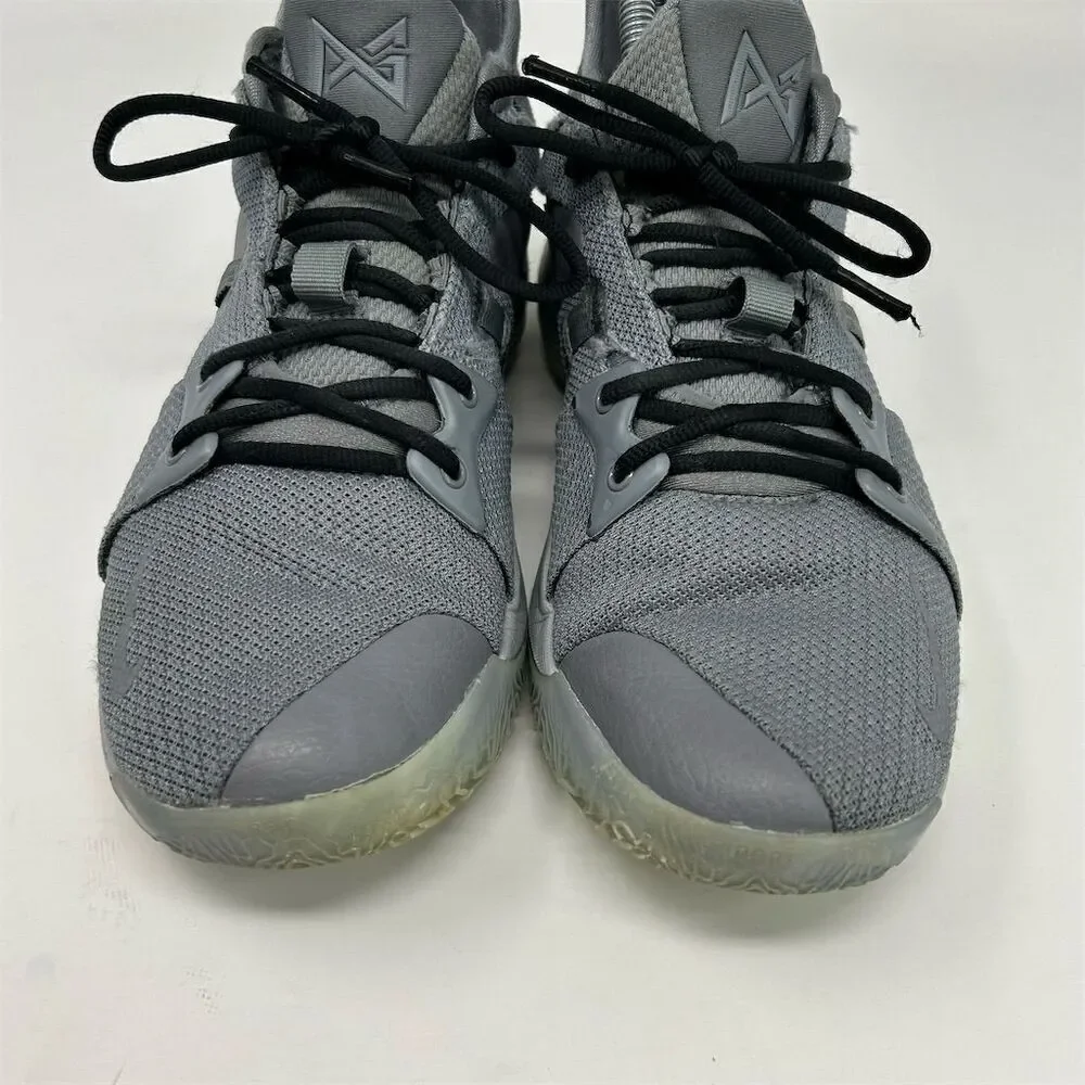Nike signs basketball
