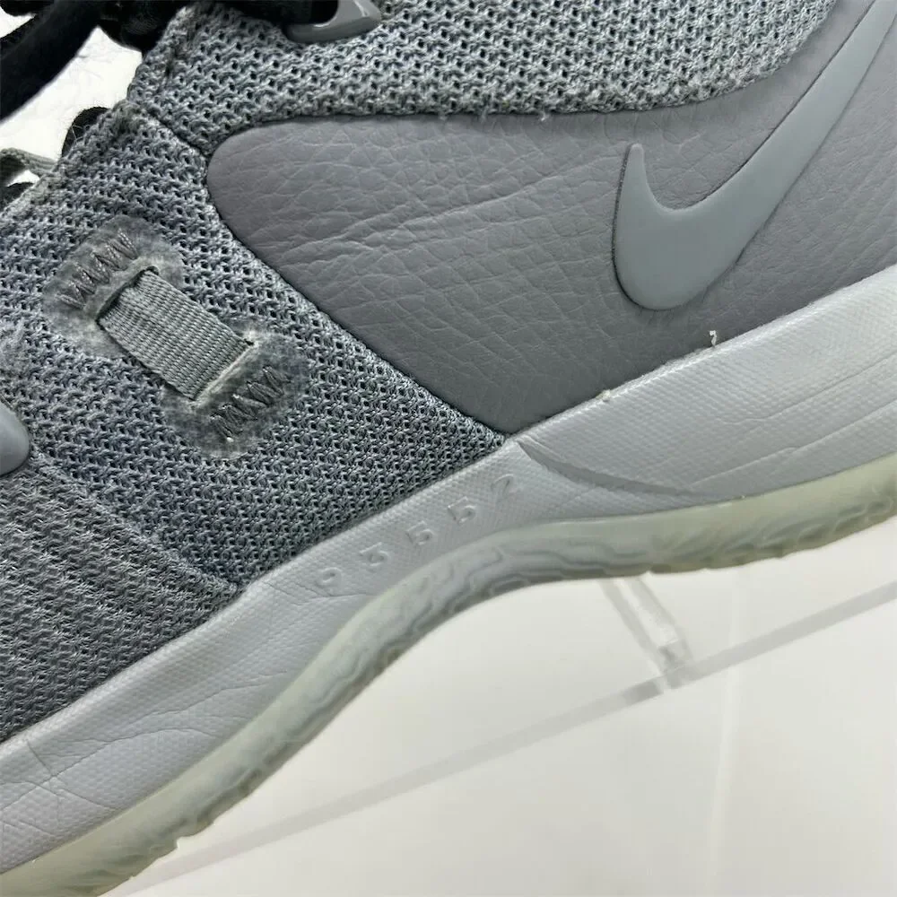 Nike up photos