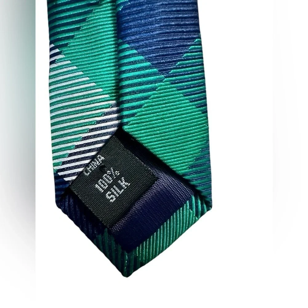Lord & Taylor lord taylor