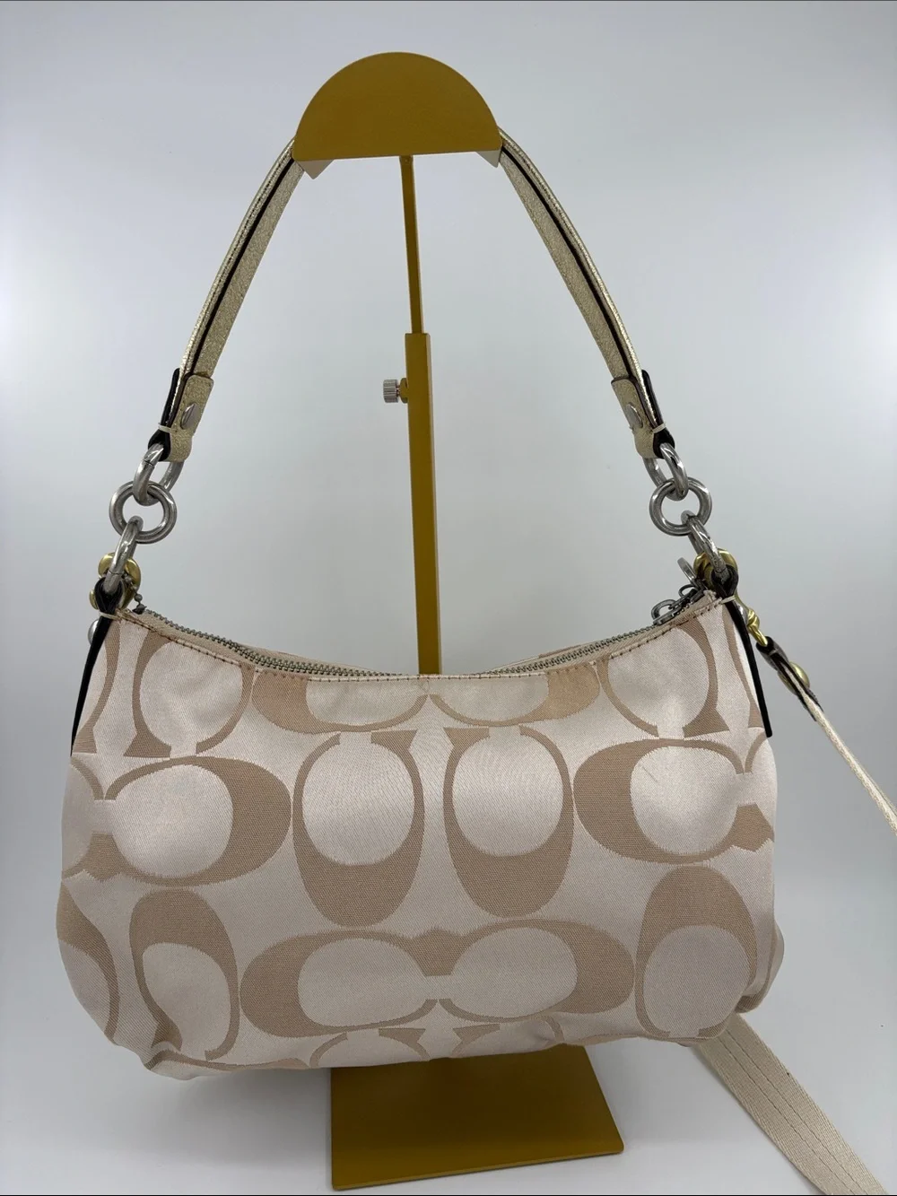 Coach shoulder bag