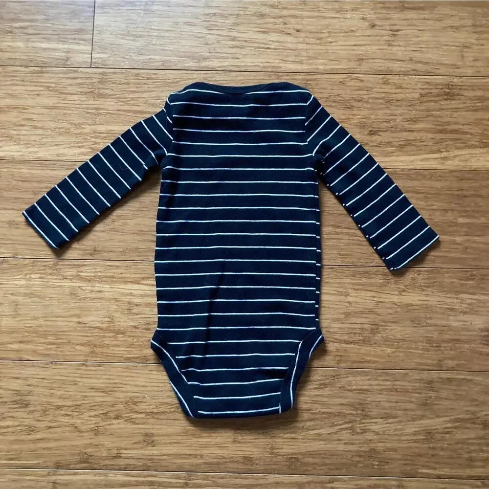 Carters excellent preloved