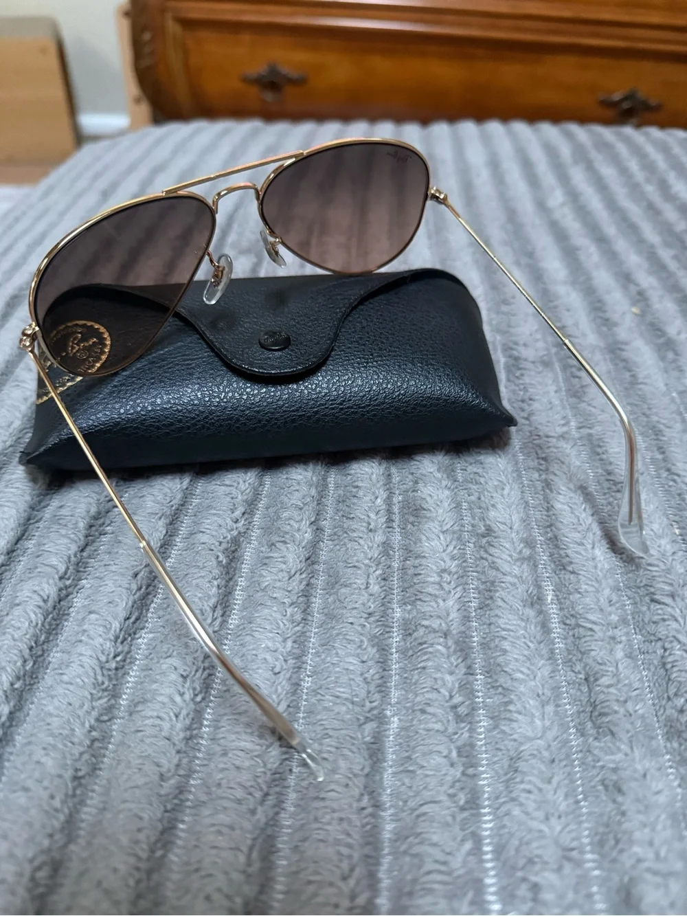 Ray-Ban classic aviator