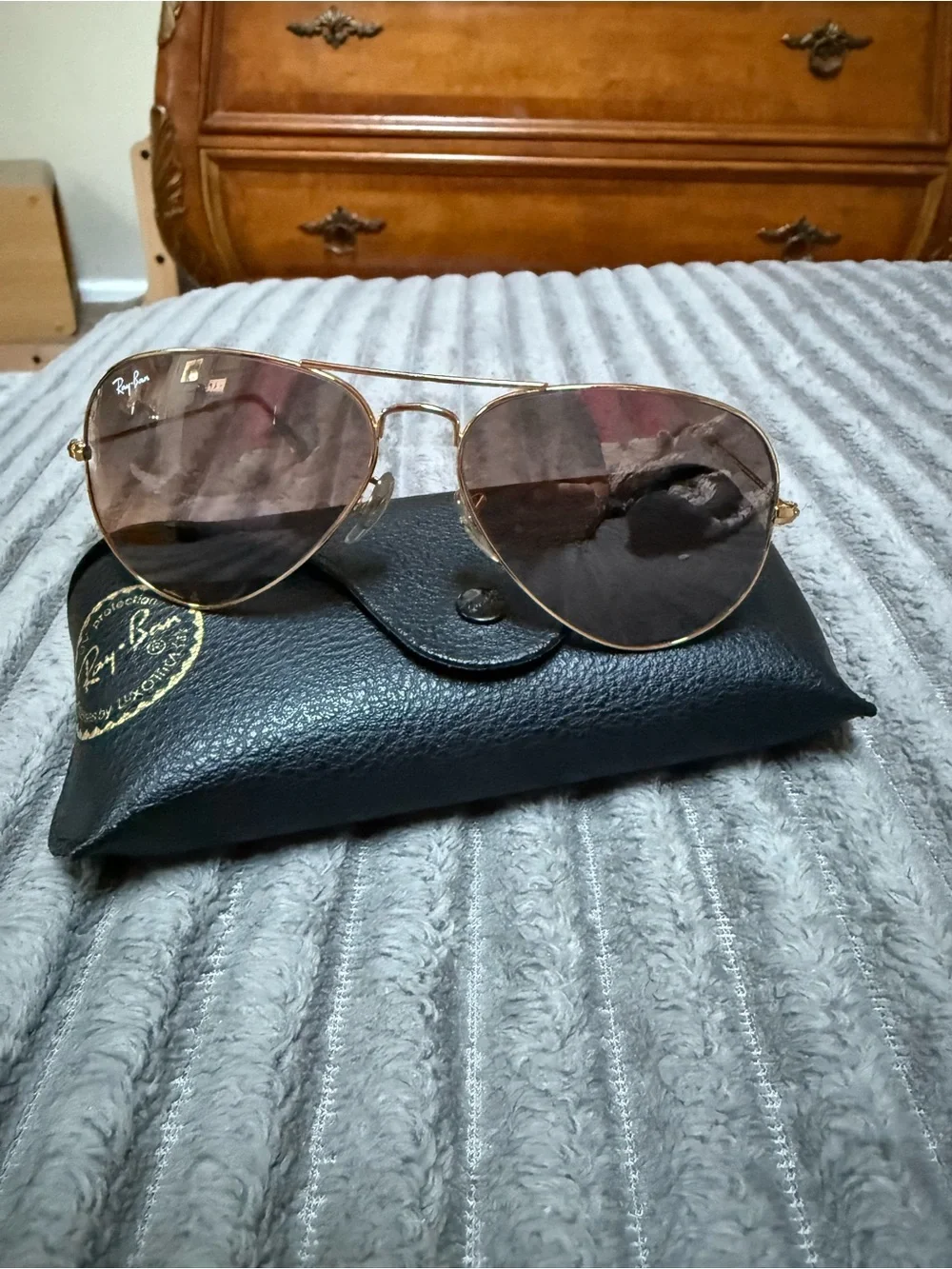 Ray-Ban classic aviator
