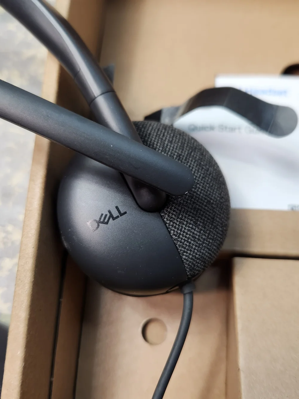 Dell wired over