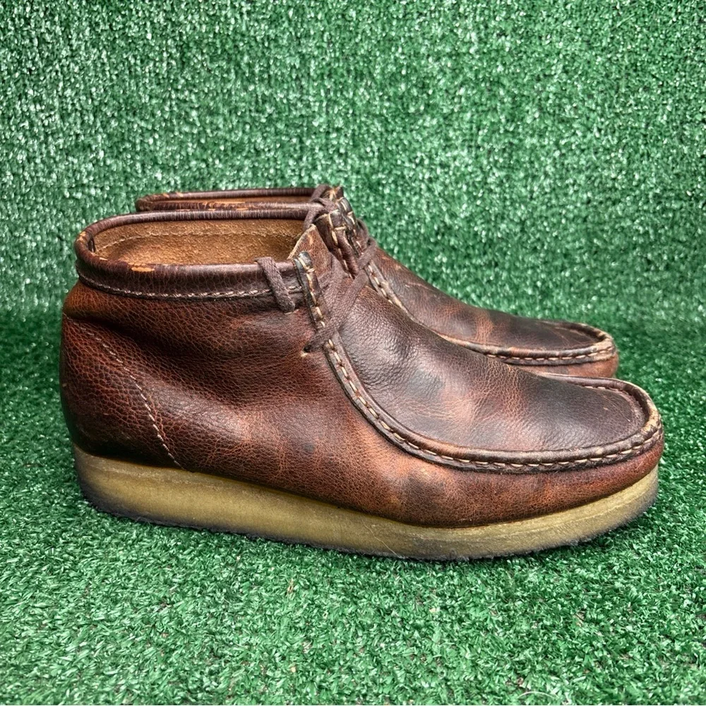 Clarks Wallabee Dark Brown Distressed Leather‎ Moccasin Loafer Shoe Men Size 10