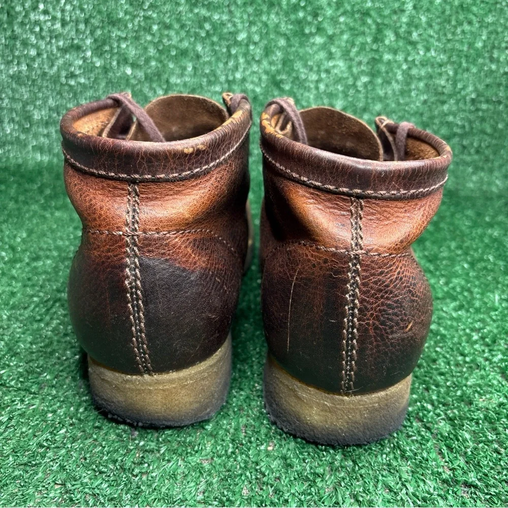 Clarks wallabee dark