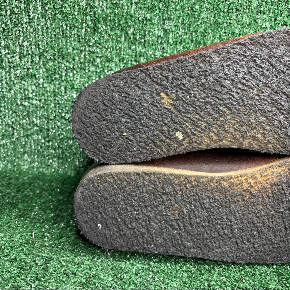 Clarks wallabee dark