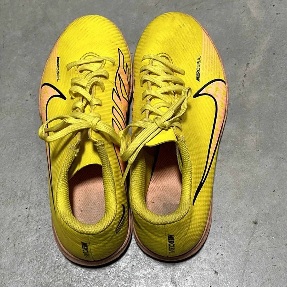 Nike mercurial vapor