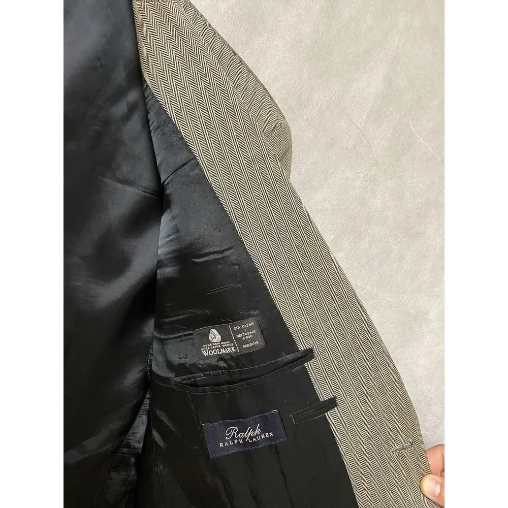 Ralph Lauren size 44r