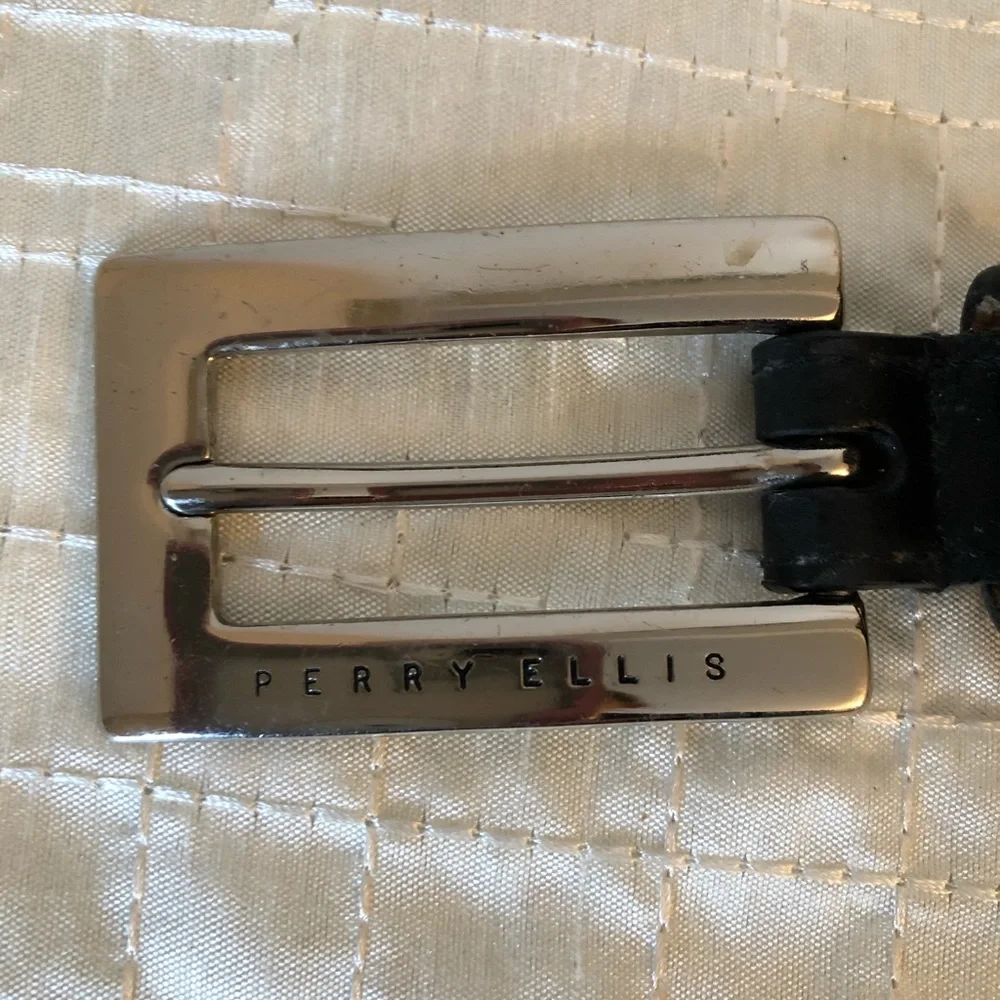 Perry Ellis sleek black