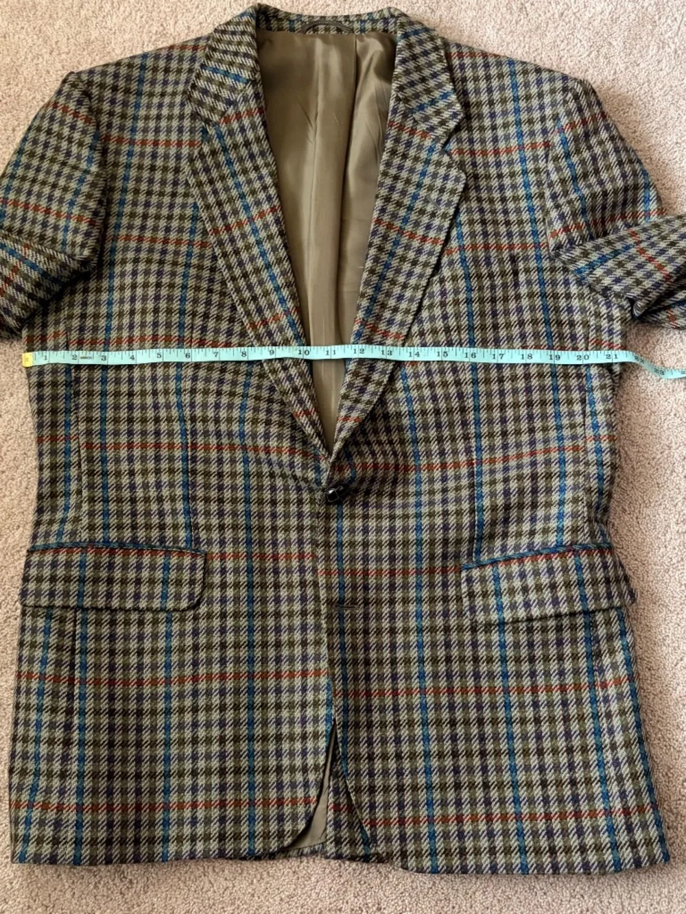 Atelier Torino textured tailoring