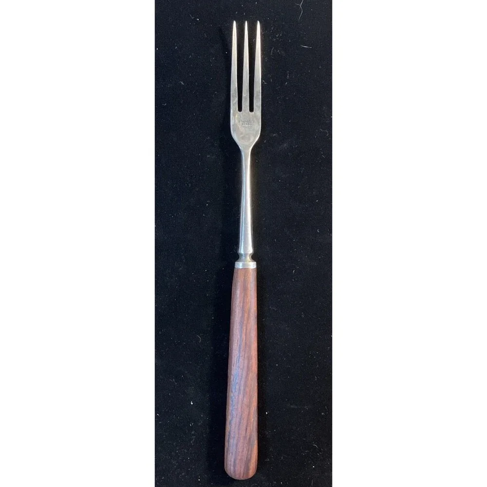 Unbranded lot 15