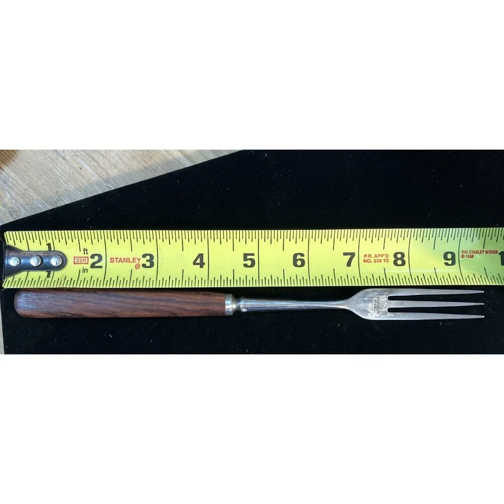 Unbranded lot 15