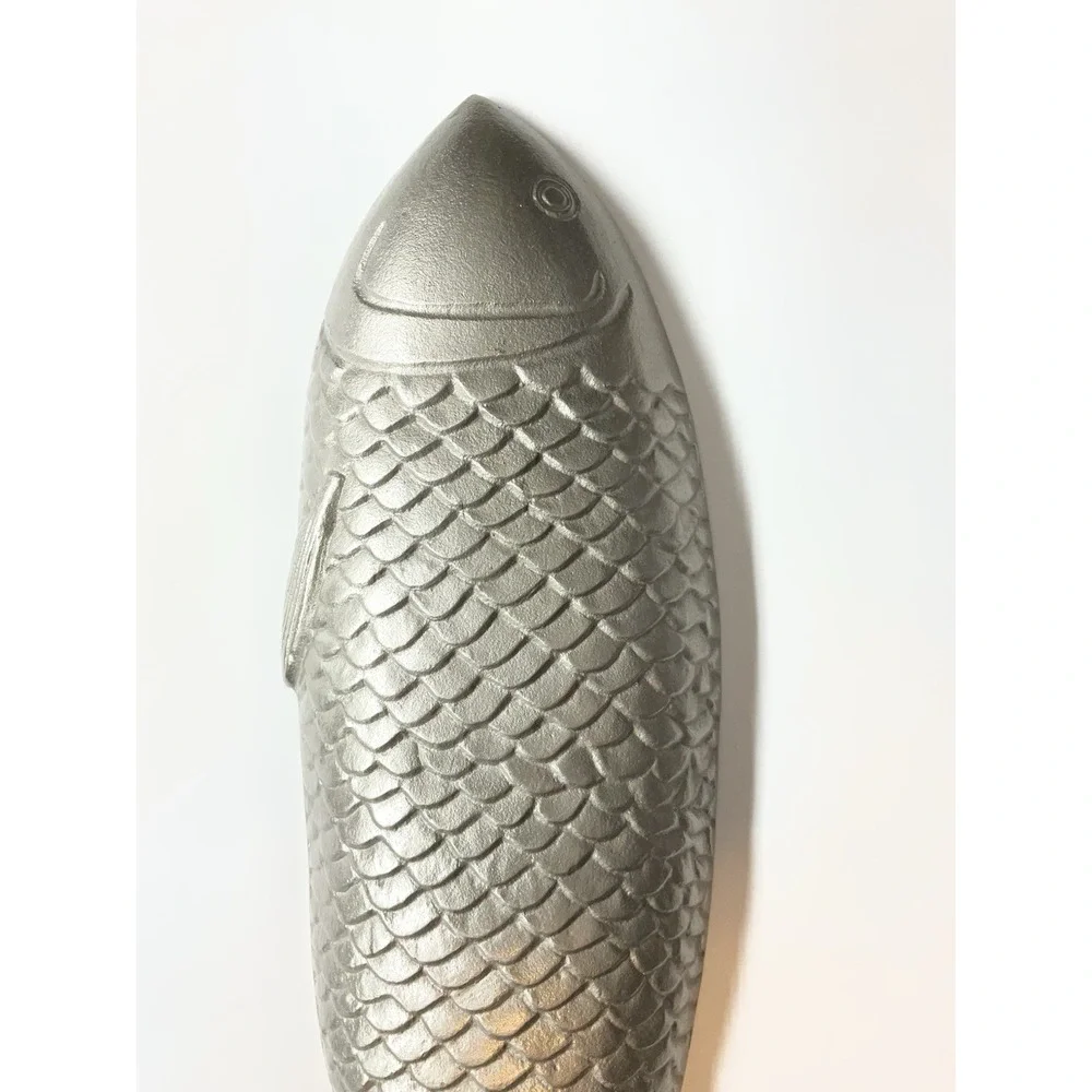 N/A cast metal