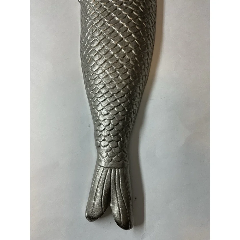 N/A cast metal