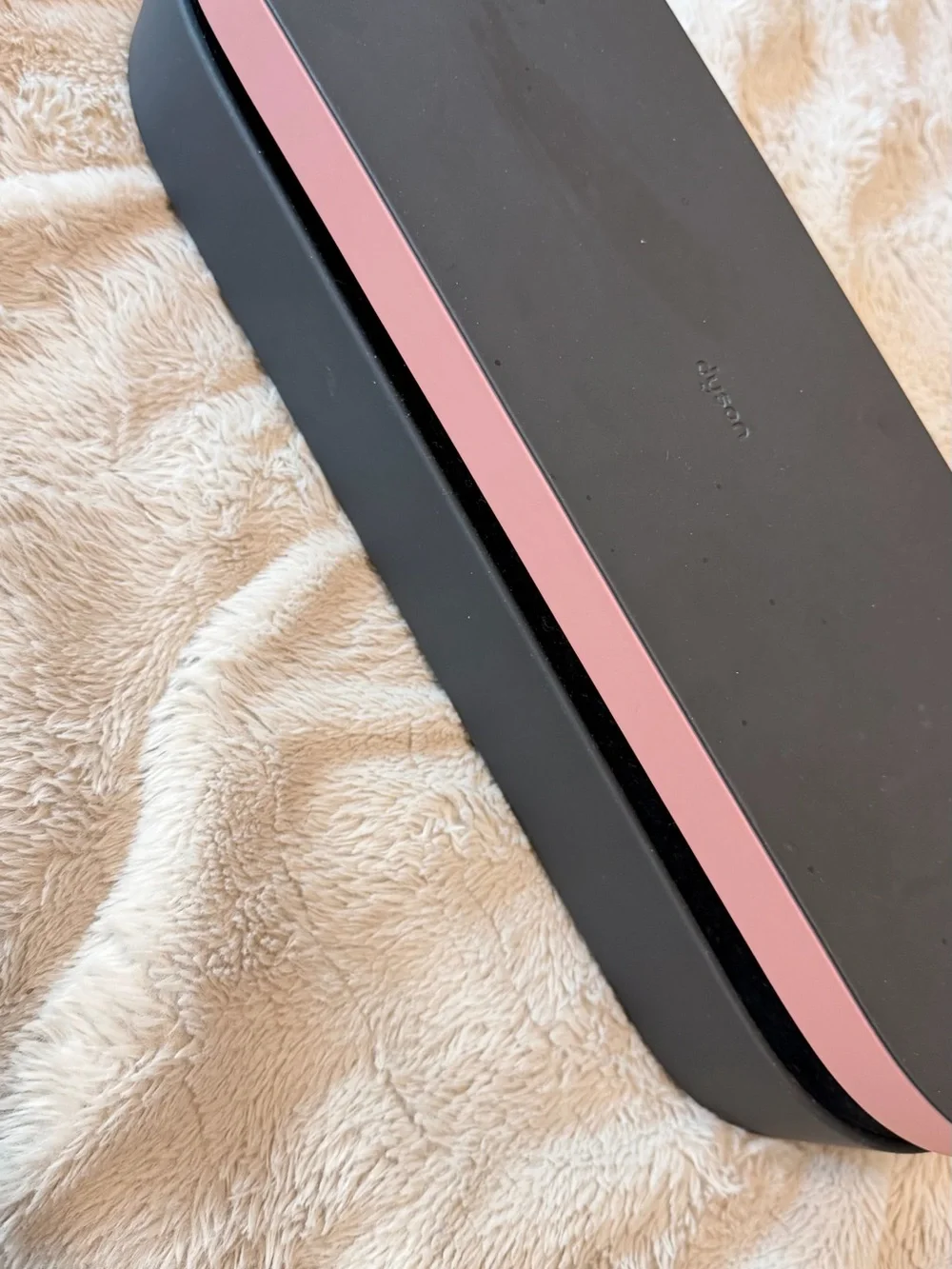 Dyson Limited Edition Airstrait™ Wet-to-Dry Straightener in Jasper Plum with box