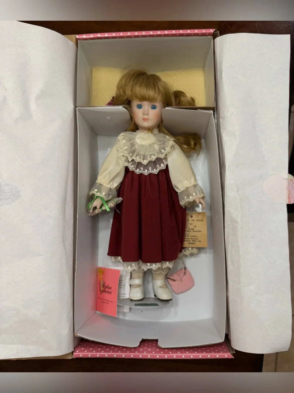 Paradise Galleries collection dolls weighs