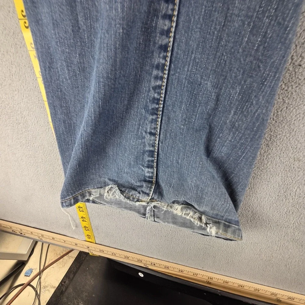 Levis 11711 important