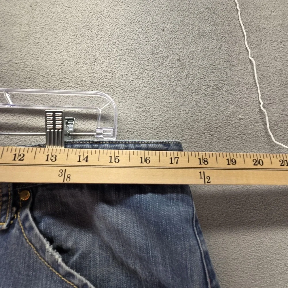Levis 11711 important