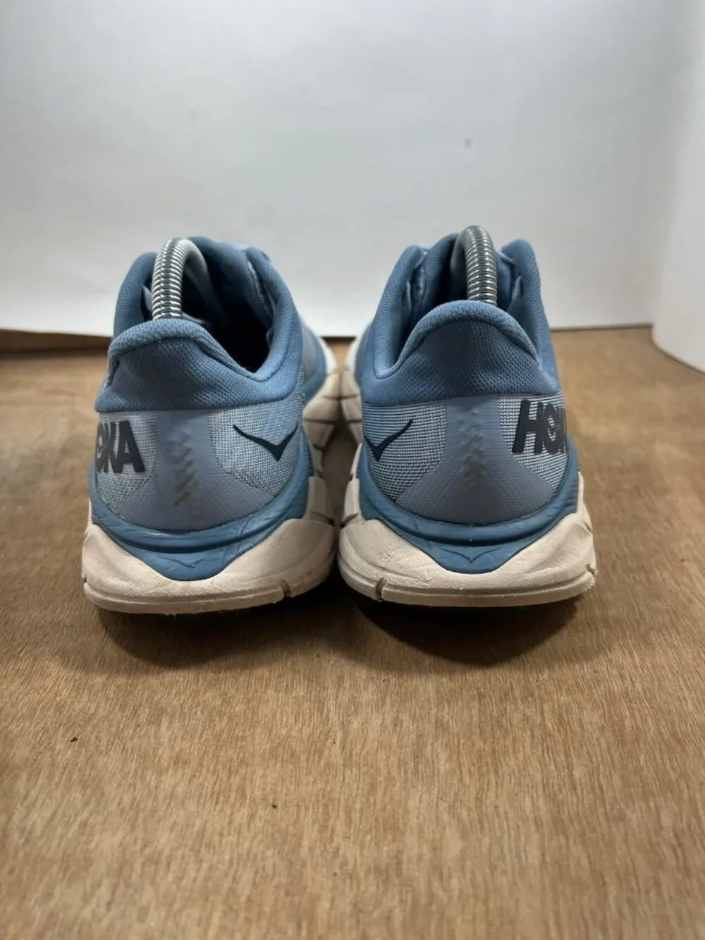 HOKA One One Shoes Womens Size 10 B Blue Arahi 5 Running Athletic 1115012 BFPB