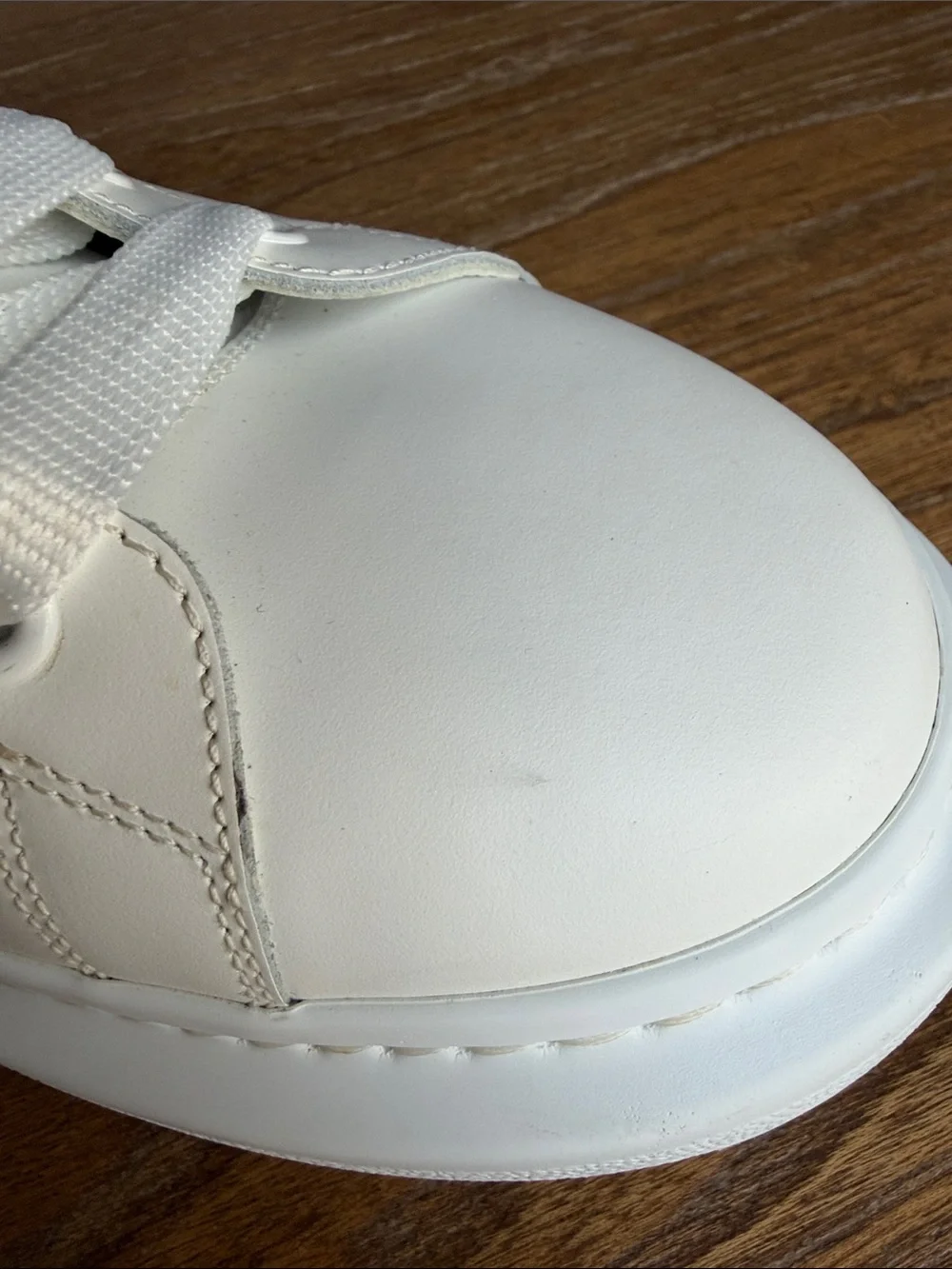 Alexander McQueen clean alexander