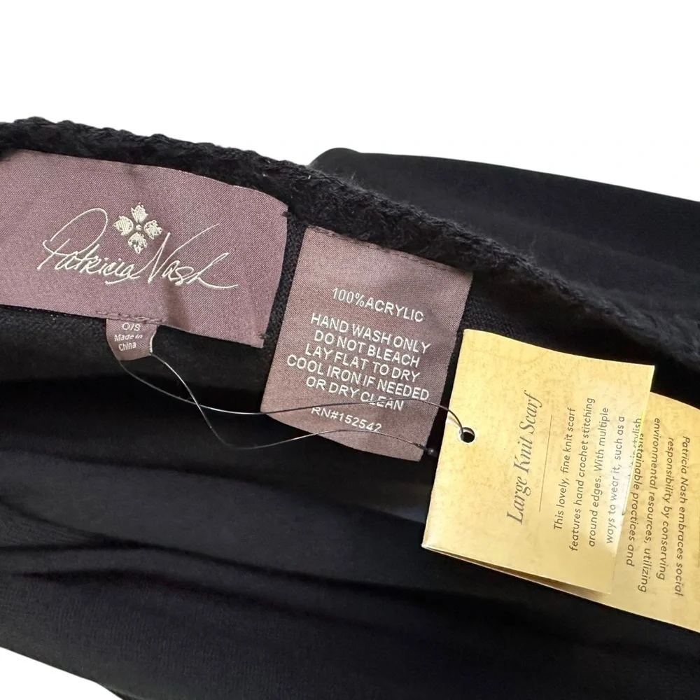 Patricia Nash scarf new