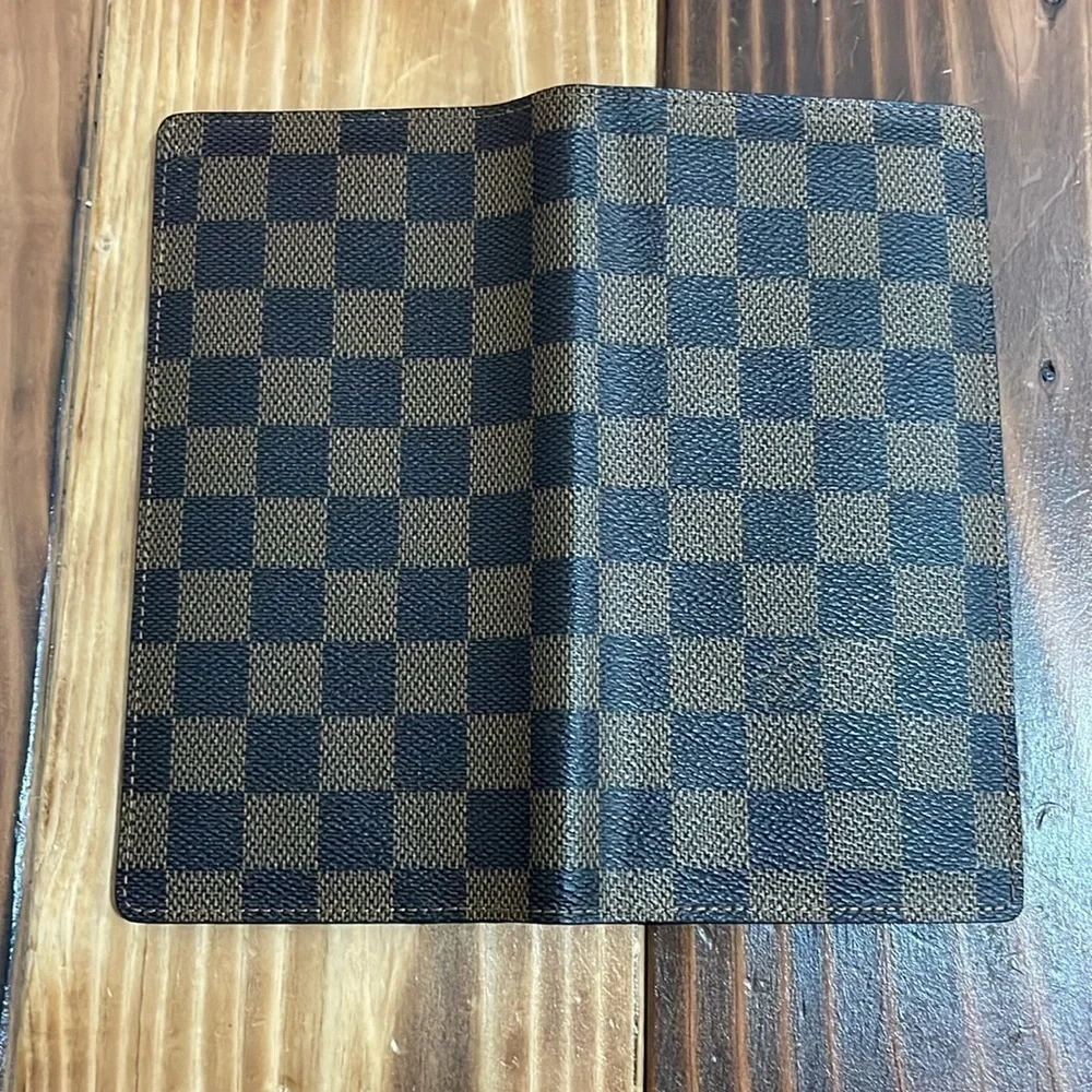 Louis Vuitton this louis