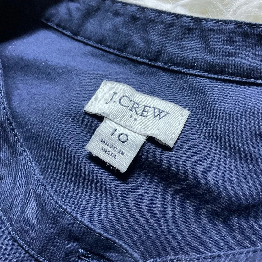 J. Crew approximate measurements