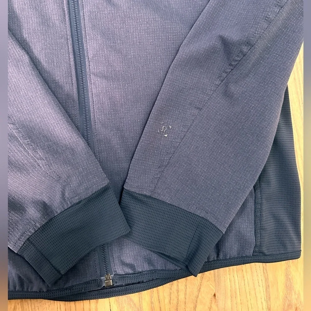 lululemon athletica sleek lightweight