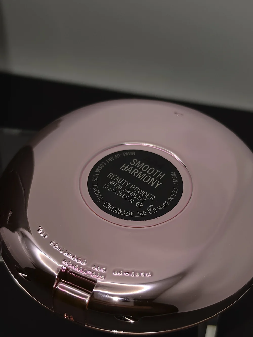 LIMITED EDITION MAC × DIANA ROSS BEAUTY POWDER - 