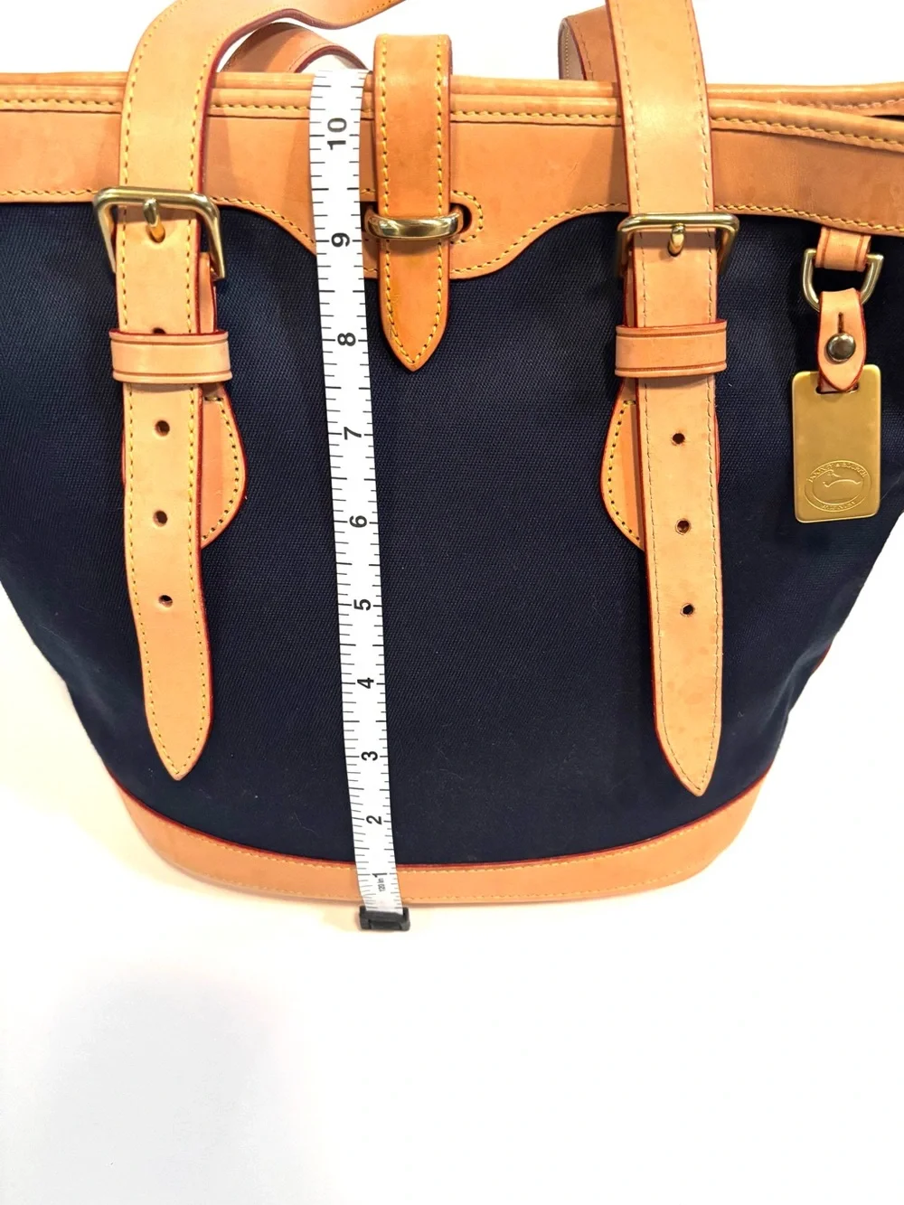 Dooney & Bourke classic vintage