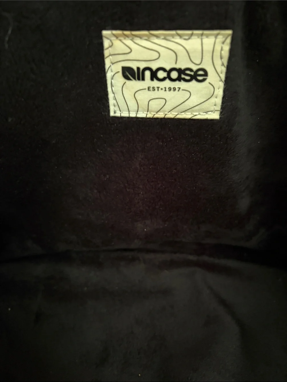 Incase professional black
