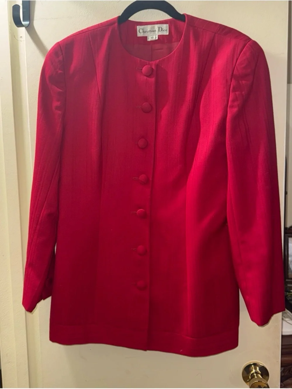 Dior detailing dressing