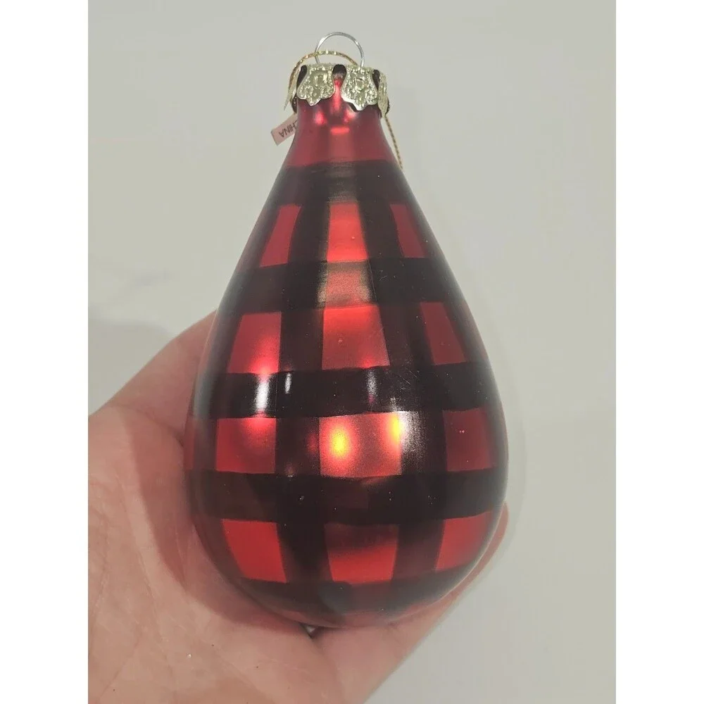 Unbranded vintage ornament