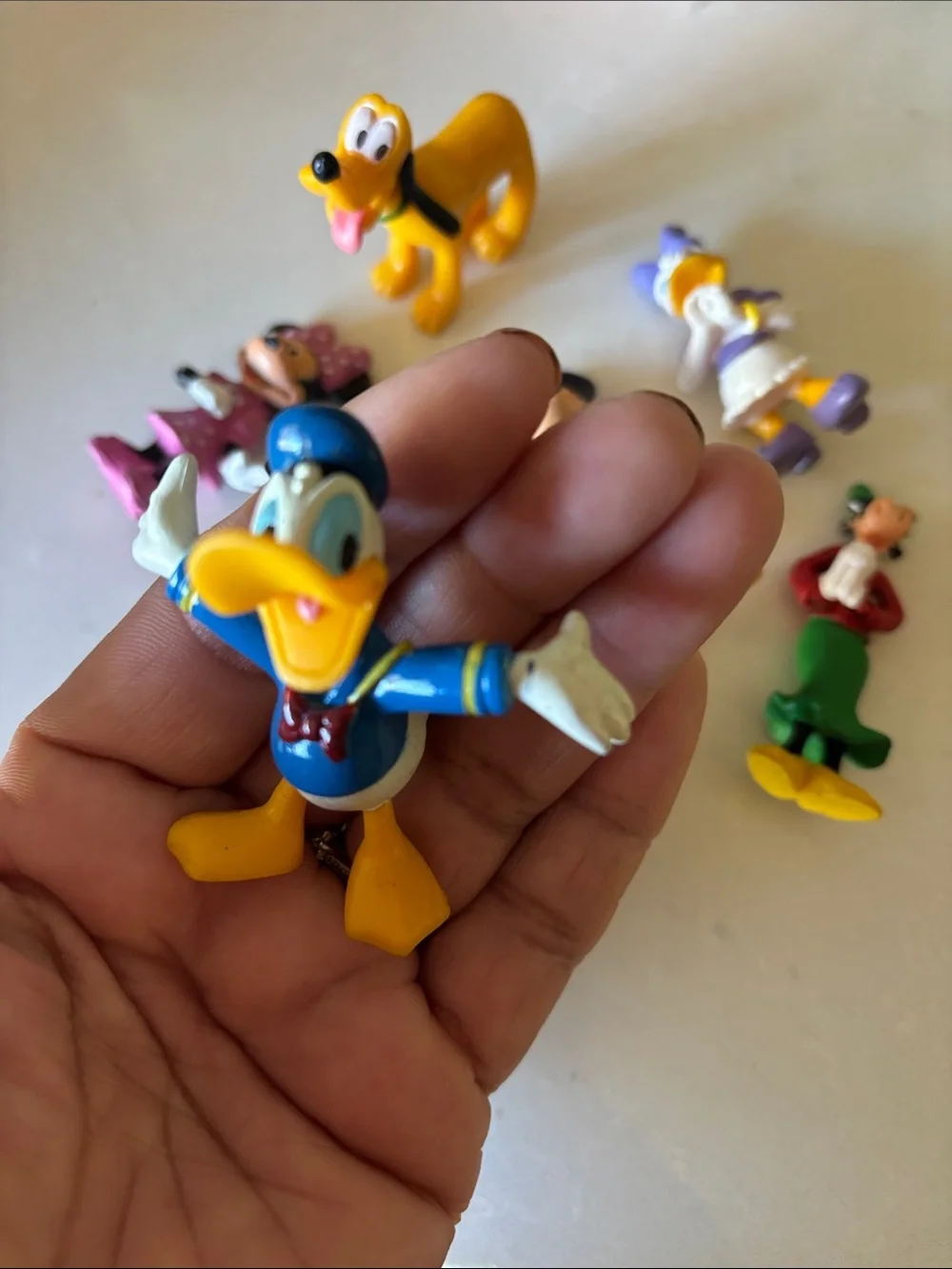 ❤️… Vintage Disney Mini Figurine Set - Yellow, Red, Purple, Pink, Blue, Green