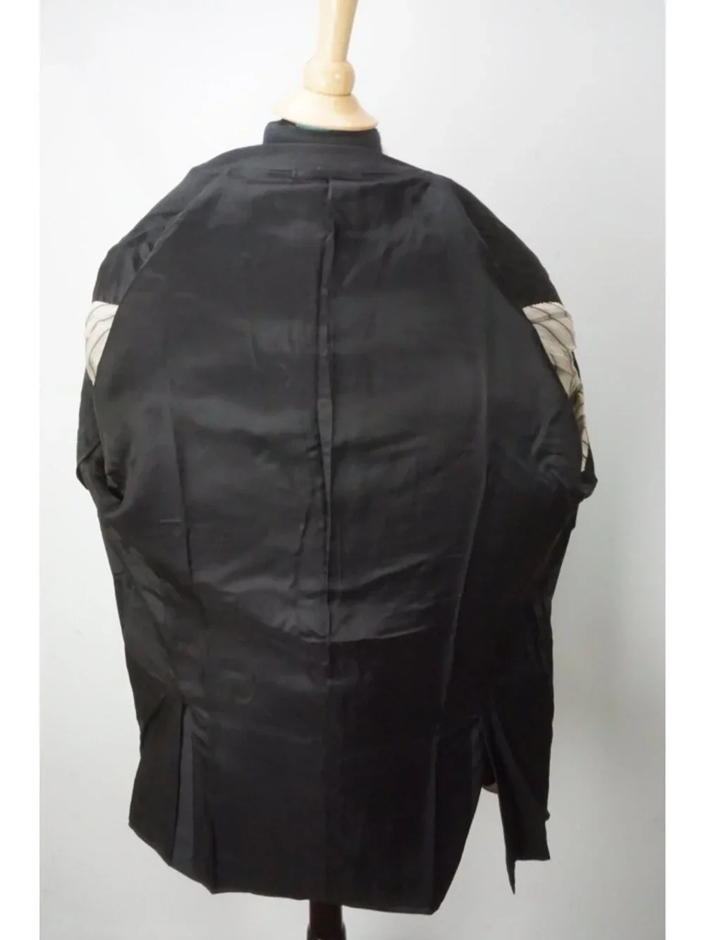 Raffaele Caruso jacket pit