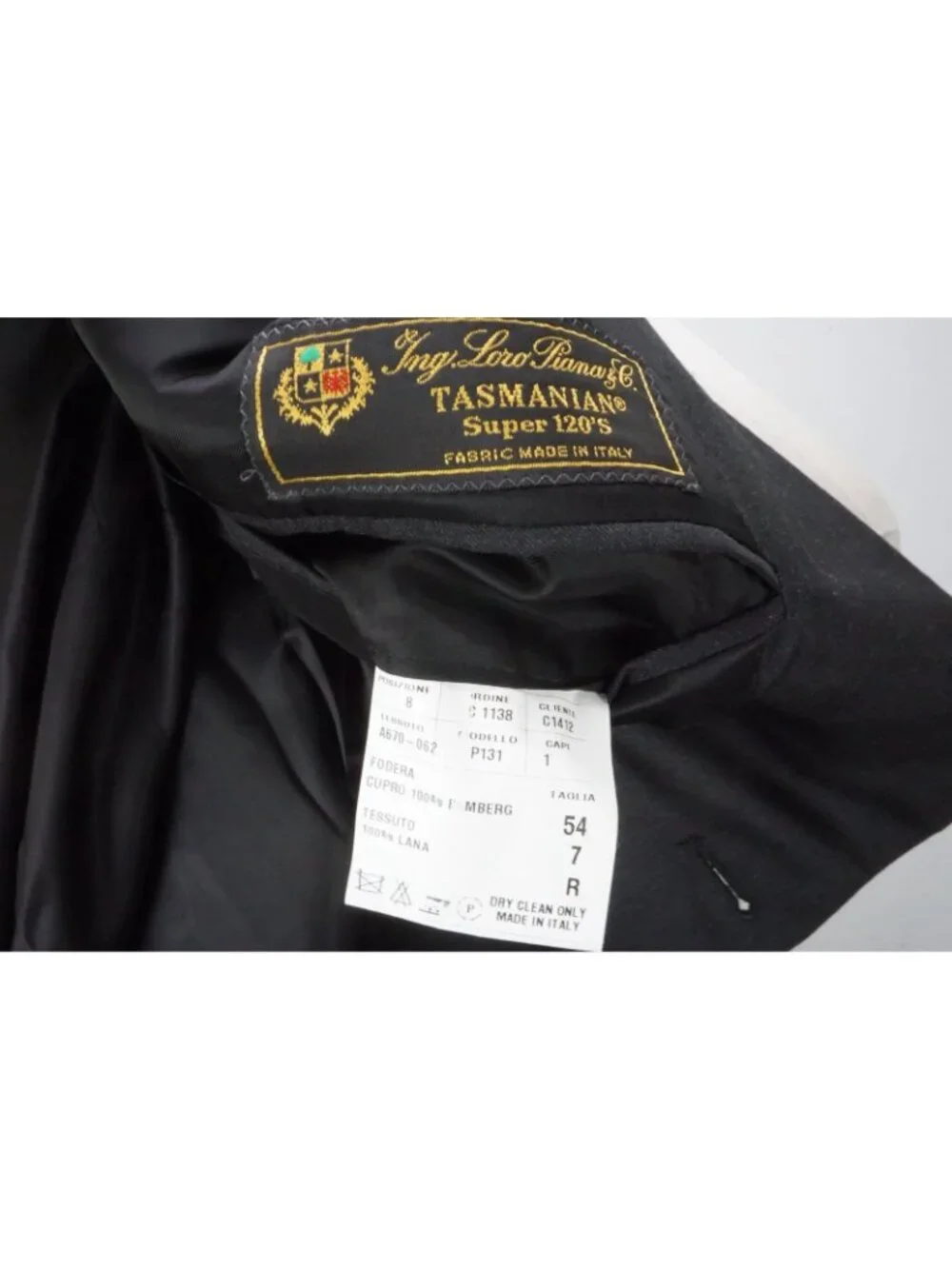 Raffaele Caruso jacket pit