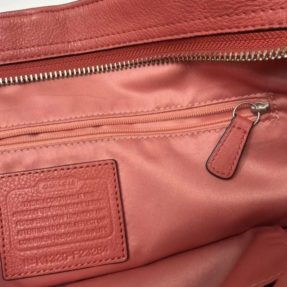 Coach authentic pebbled