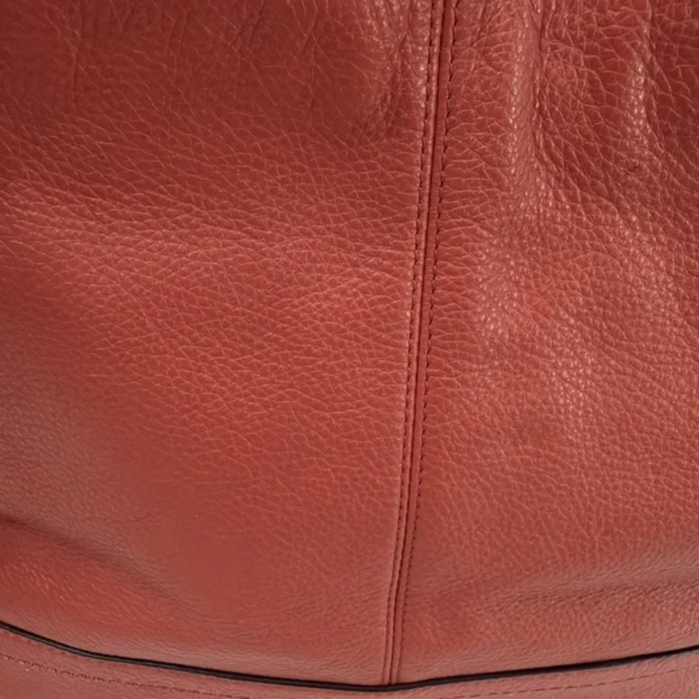 Coach authentic pebbled