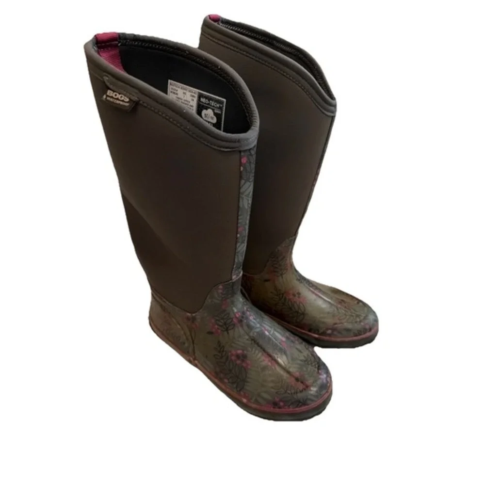 Bogs‎ Women's Size 7 Neotech Berry 78036-062 Waterproof         1736