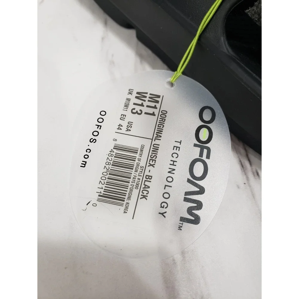 OOFOS brand new