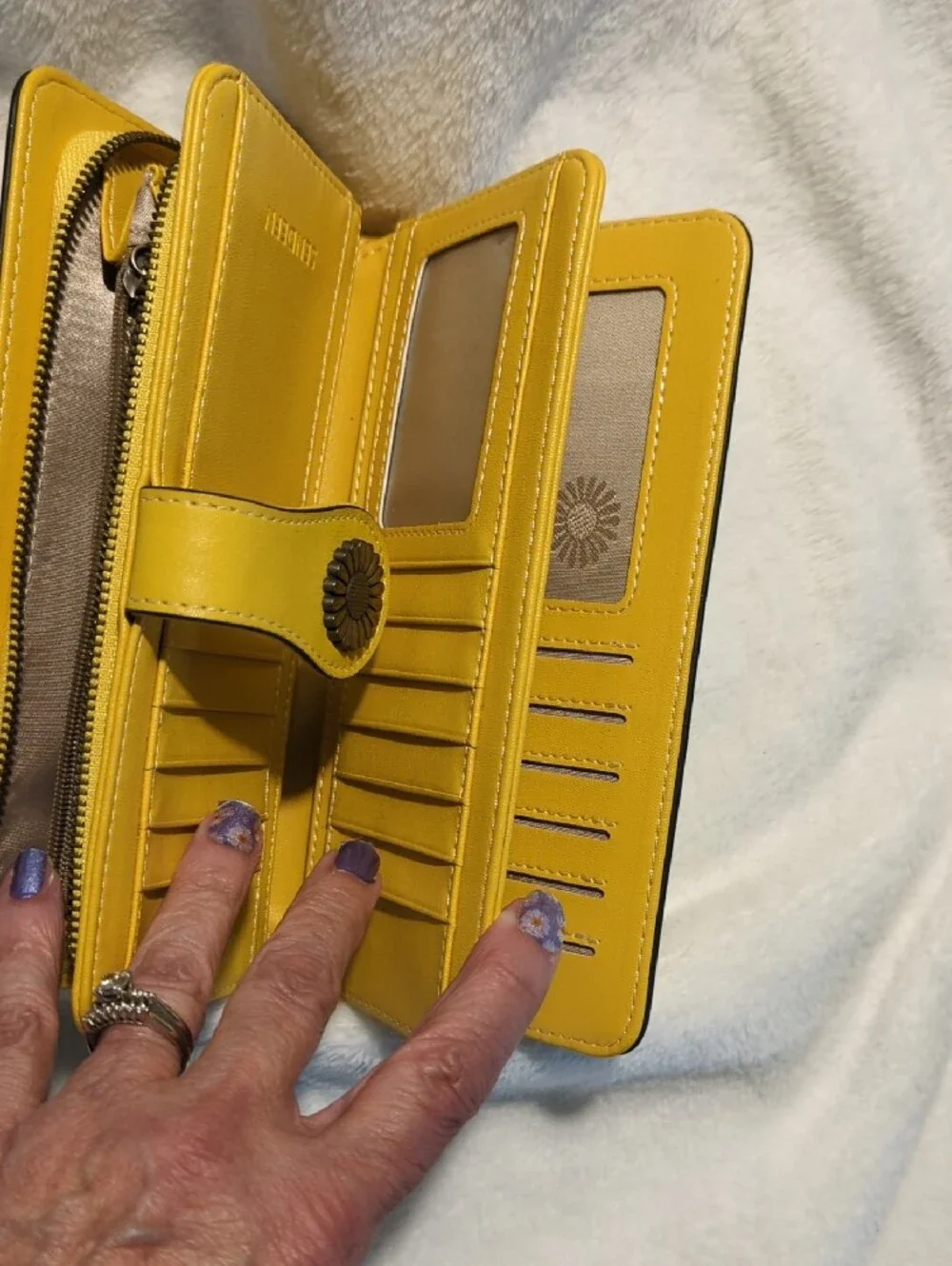 N/A compact yellow